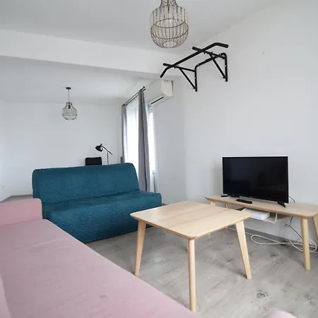 Scandinavian Style And Amazing View Over The City Lejlighed
